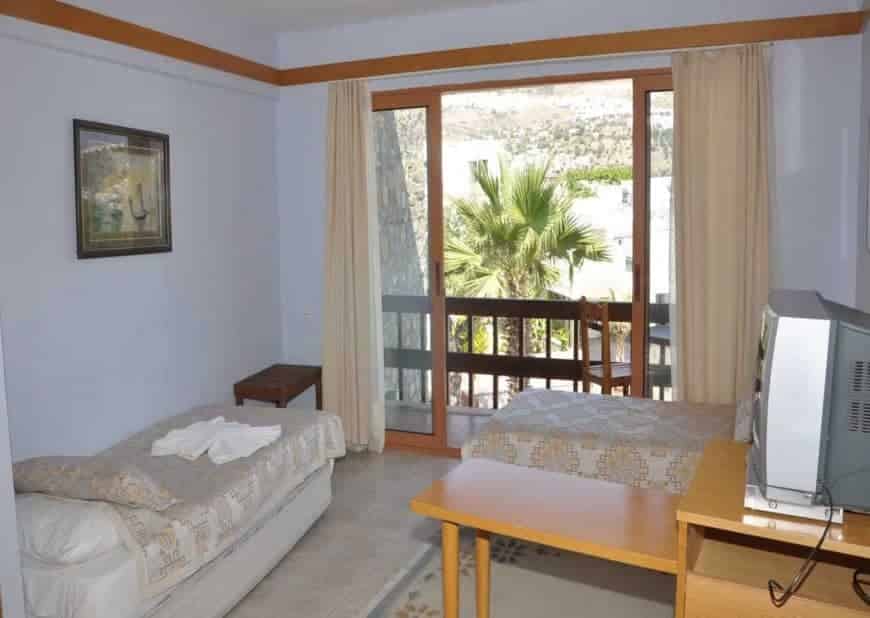 Liona Butikhan Beach